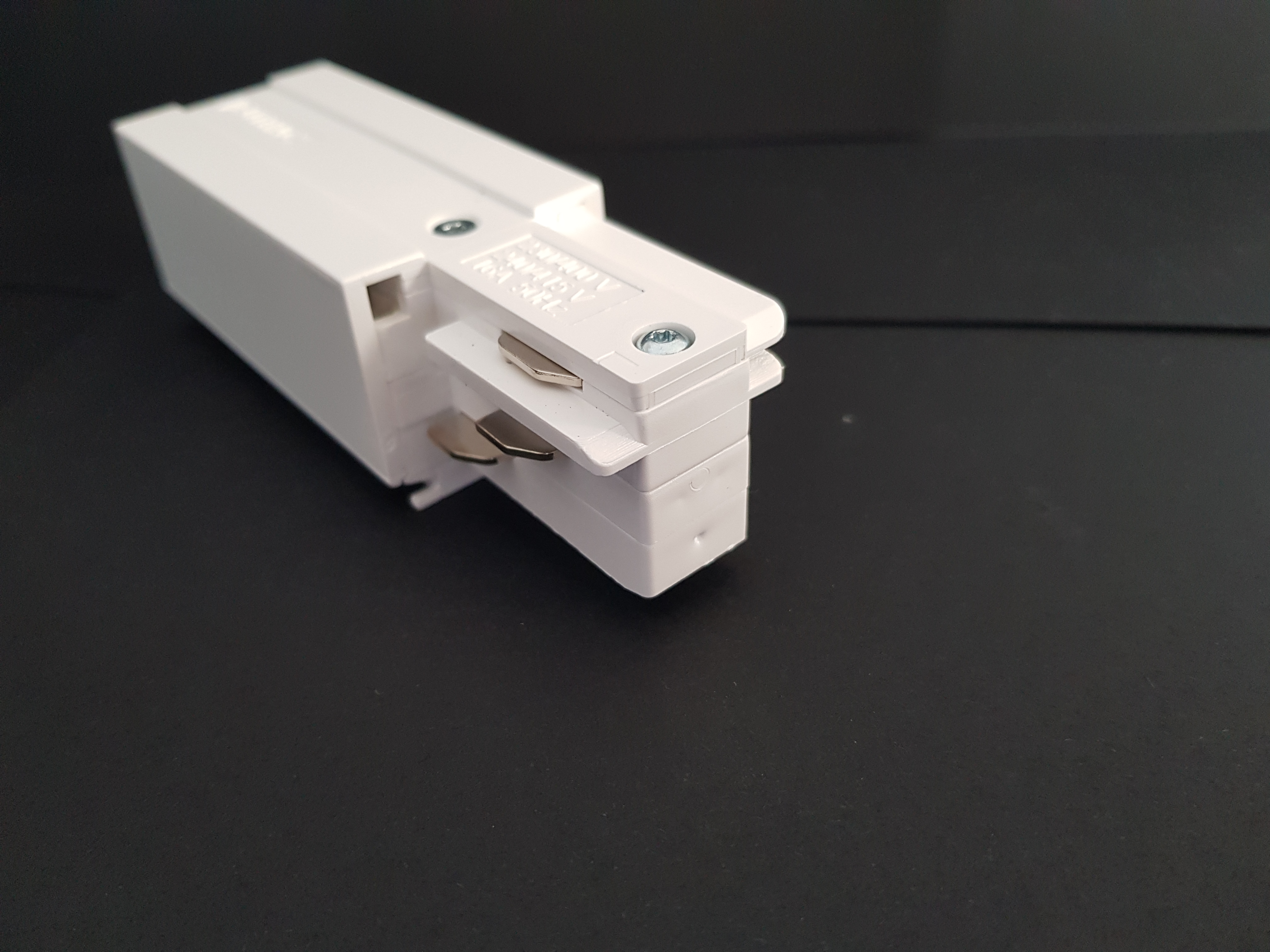 Eutrac Einspeiser für 3-Phasen Aufbau, weiß, Erdung links