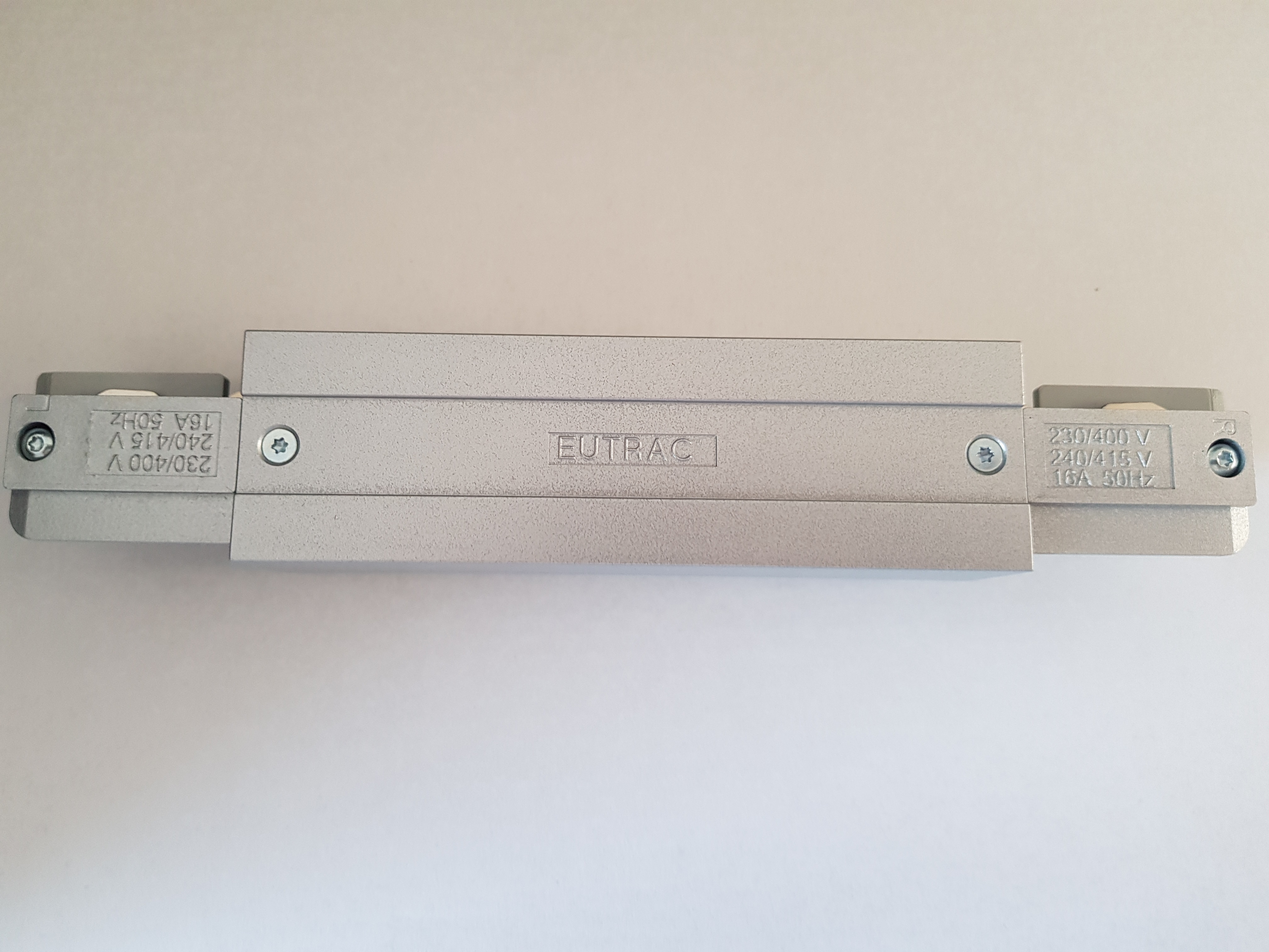 Eutrac Mitteleinspeiser für 3-Phasen Aufbau, silbergrau