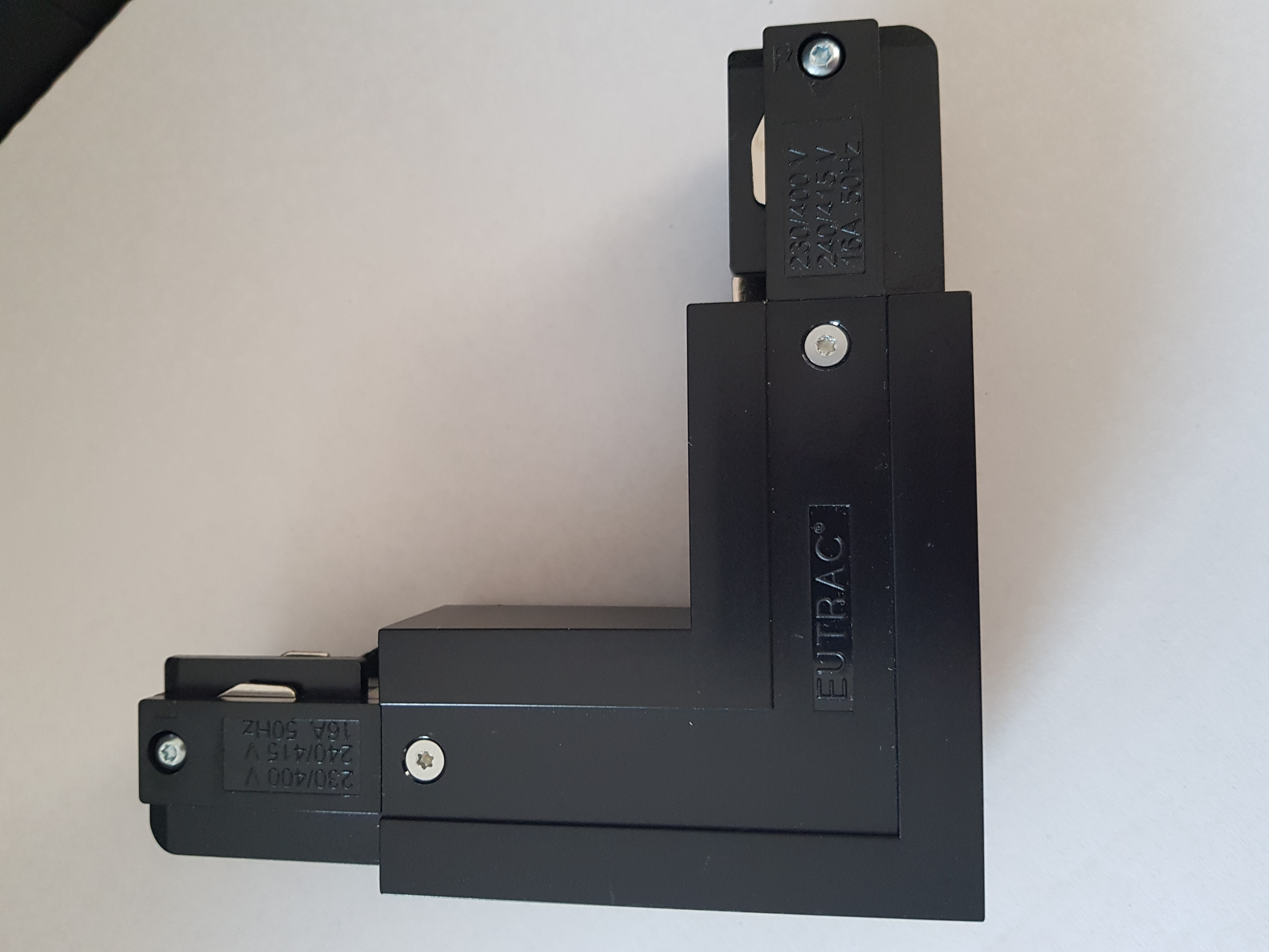 Eutrac L-Verbinder für 3-Phasen Aufbau, schwarz