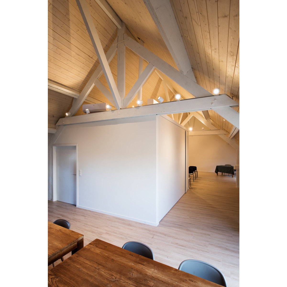 ENOLA_C Spot, rund, Anwendungsbeispiel